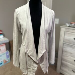 2/$15 ✨ Thread Supply Cape Style Jacket